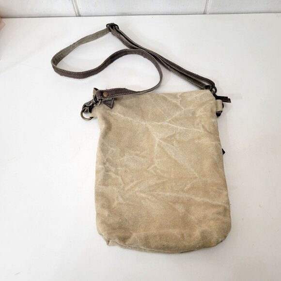 Peace Patience Kindness Goodness Canvas Crossbody Bag With Adjustable Strap & Zi - Picture 2 of 4